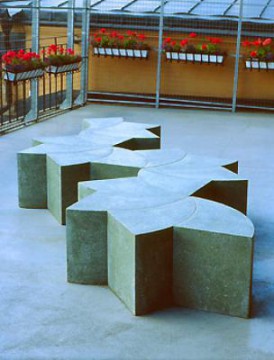 Skulpturbänkar